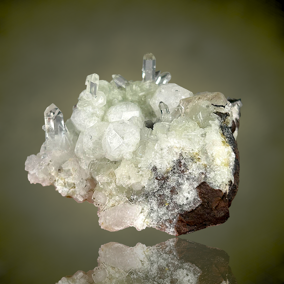 Analcime, Prehnite, Quartz - Tafelkop, Namibia