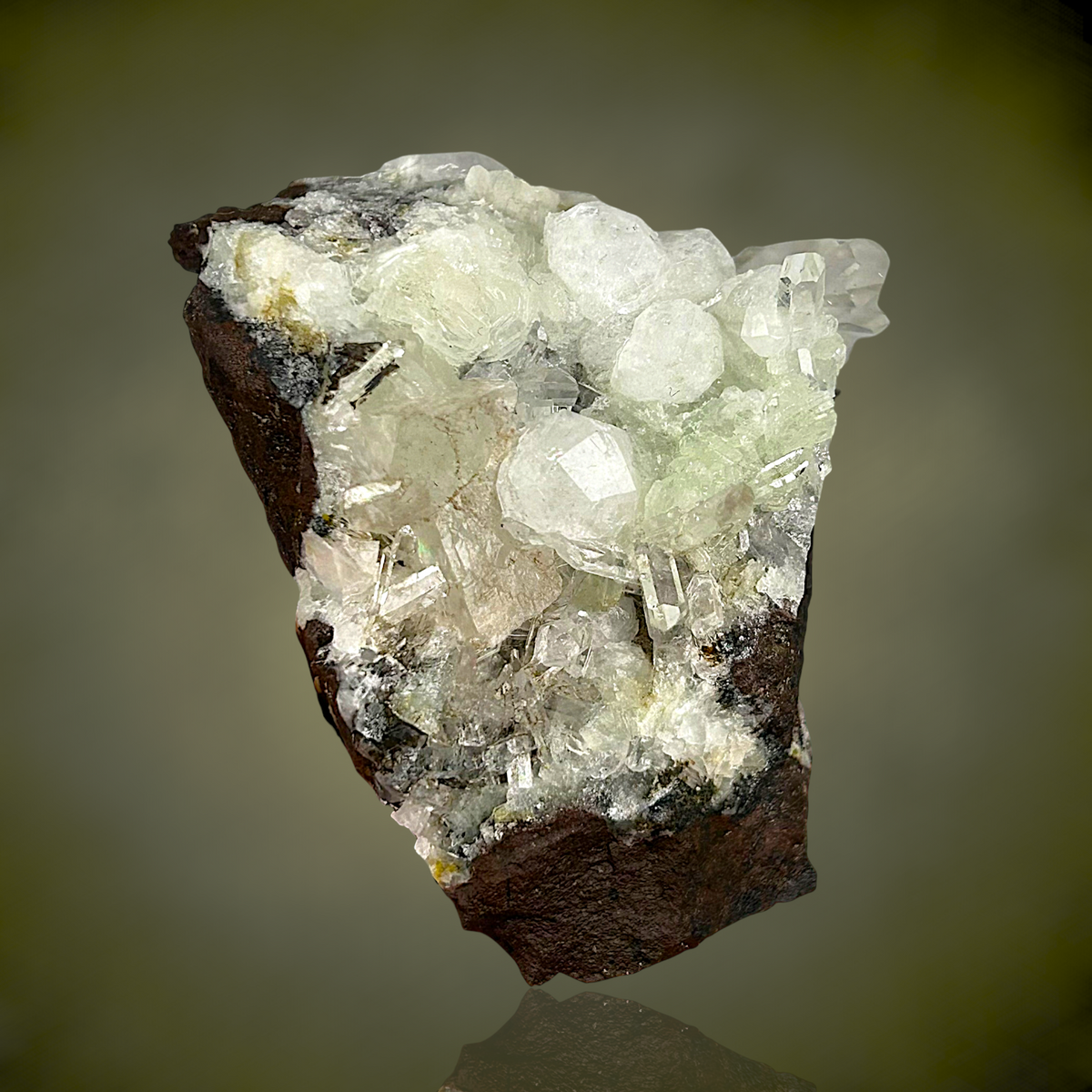 Analcime, Prehnite, Quartz - Tafelkop, Namibia