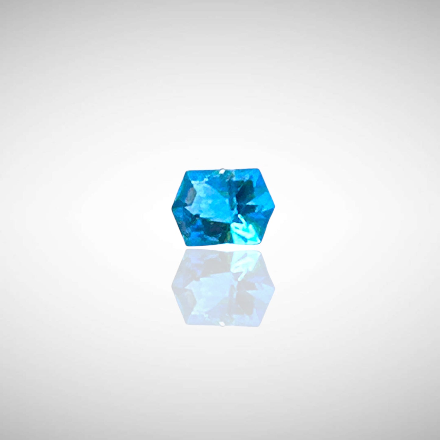 Hauyne faceted - Mendig, Eifel, Germany