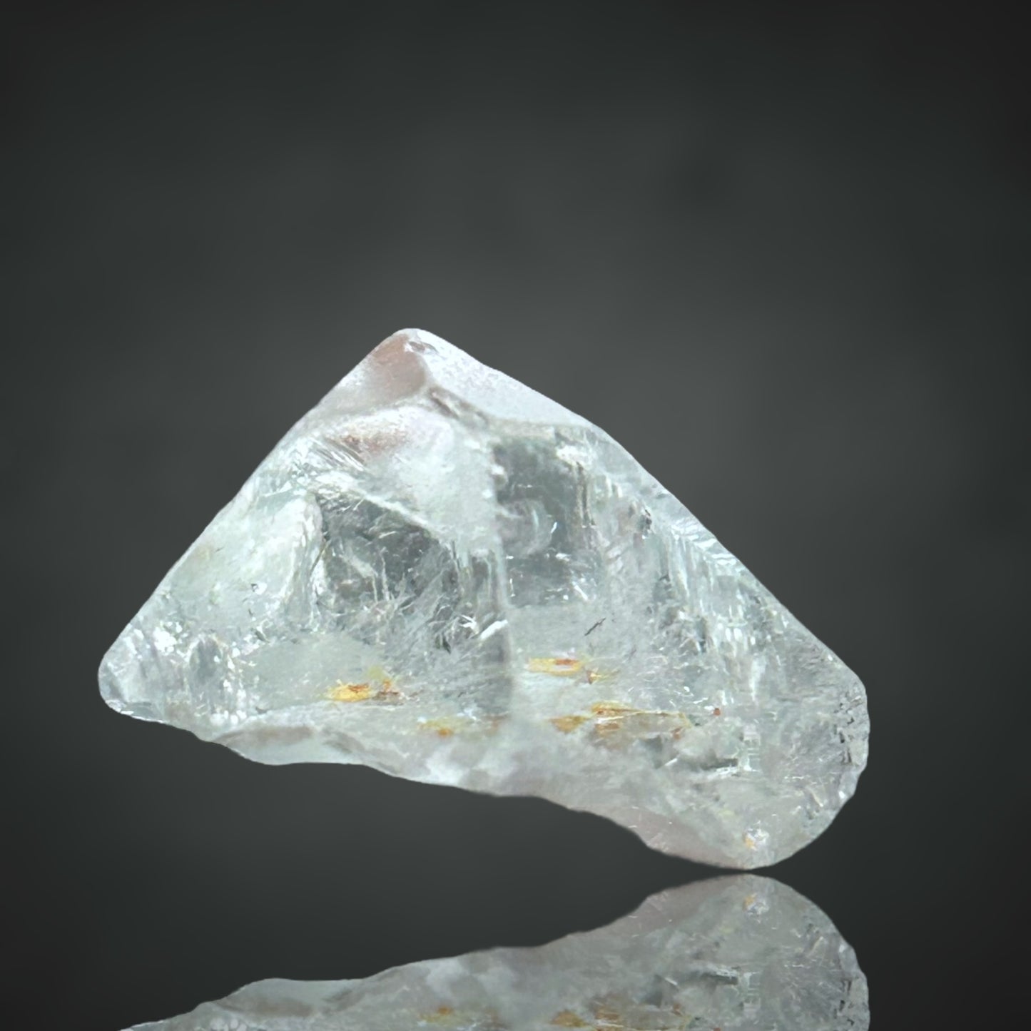 Topaz - Virgem da Lapa, Brazil