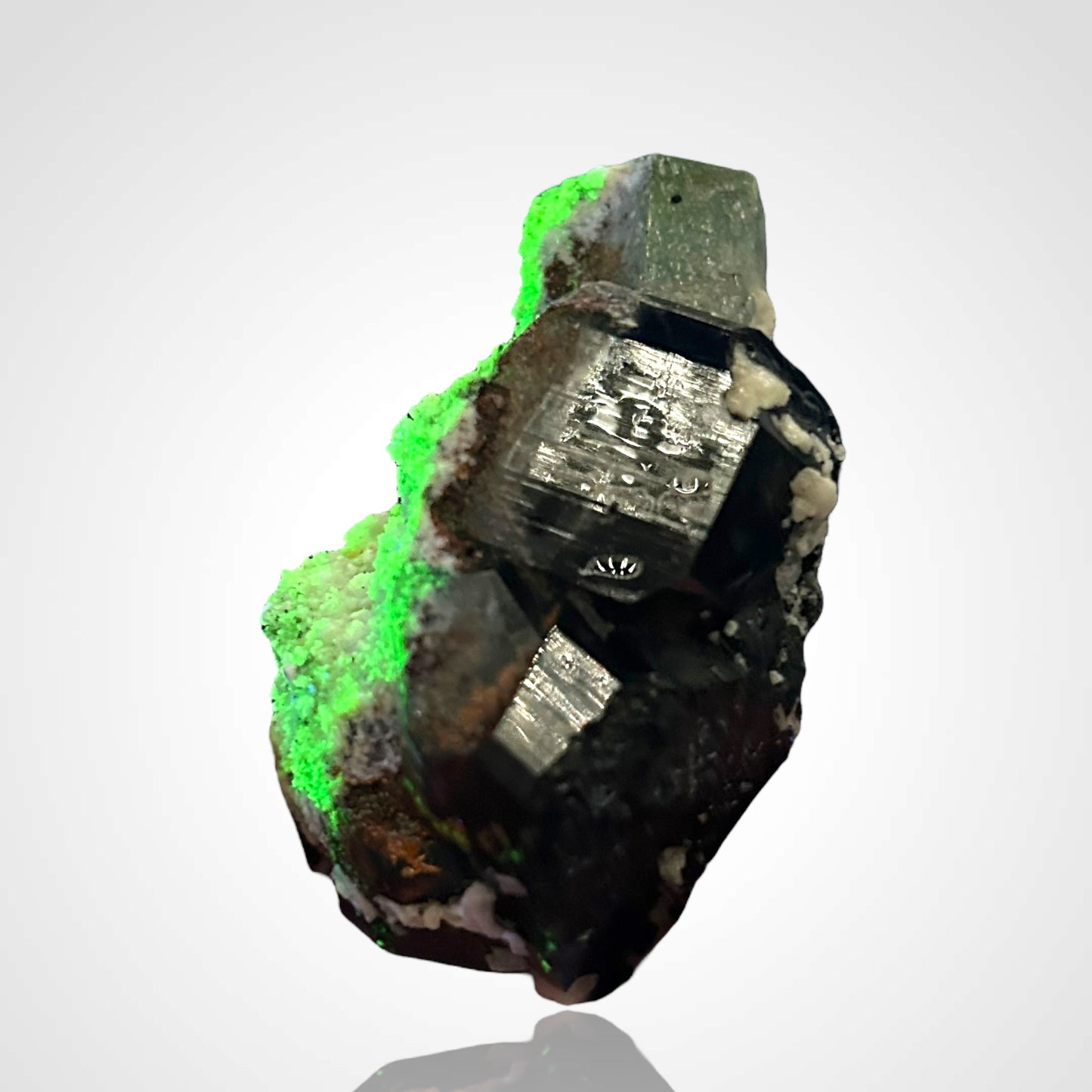 Aquamarine, Schorl, Hyalite - Erongo, Namibia