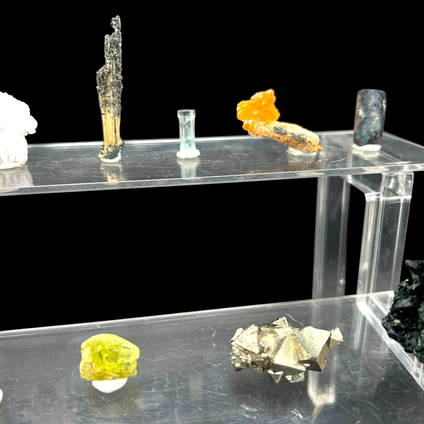 Aquamarin/e,Wulfenit/e, Chrysoberyl, Apatit/e, Opal