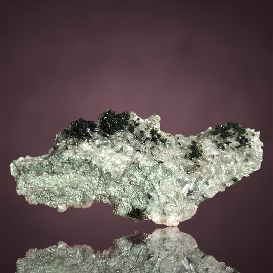 Pumpellyite - Tafelkop, Namibia