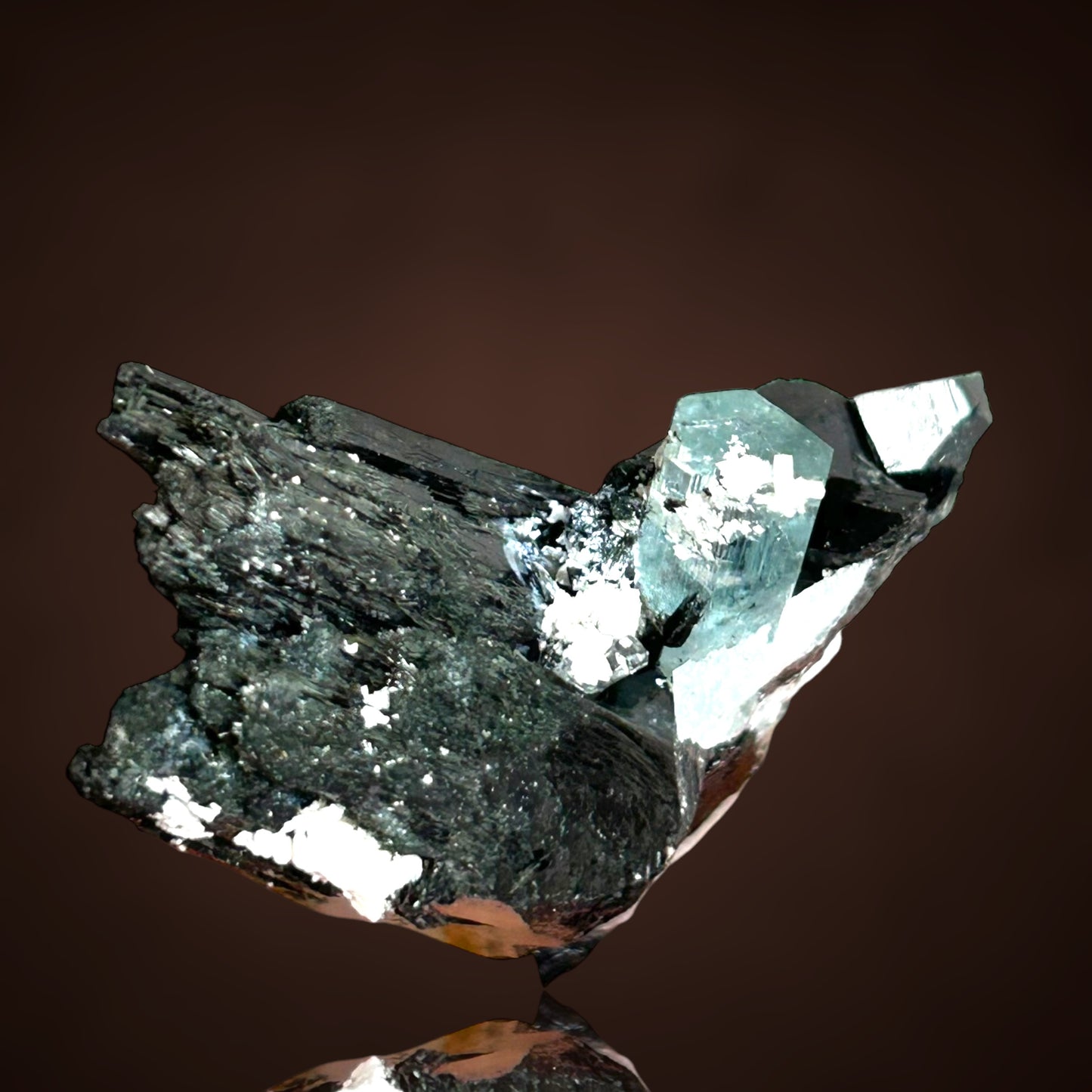 Aquamarin/e, Schorl Turmalin/e - Erongo, Namibia