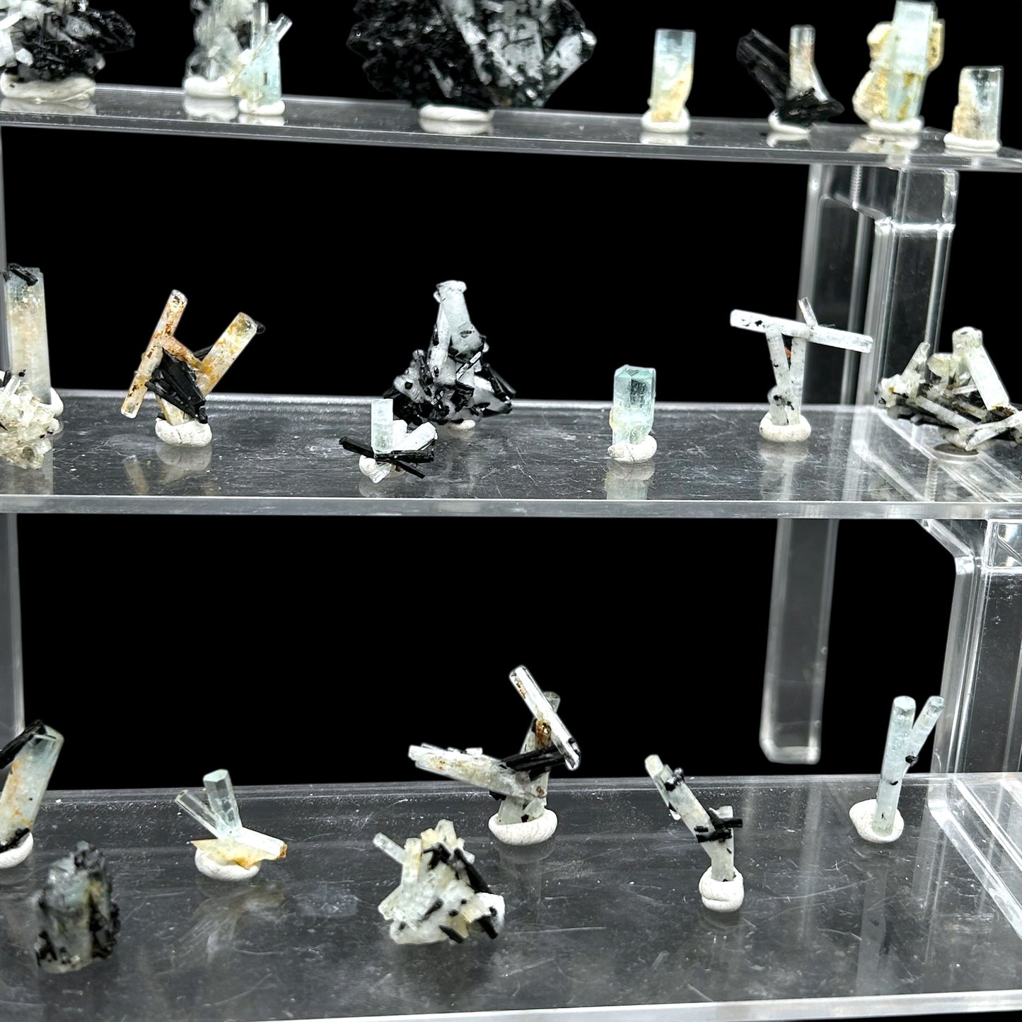 27x Aquamarine crystals and clusters - Erongo, Namibia