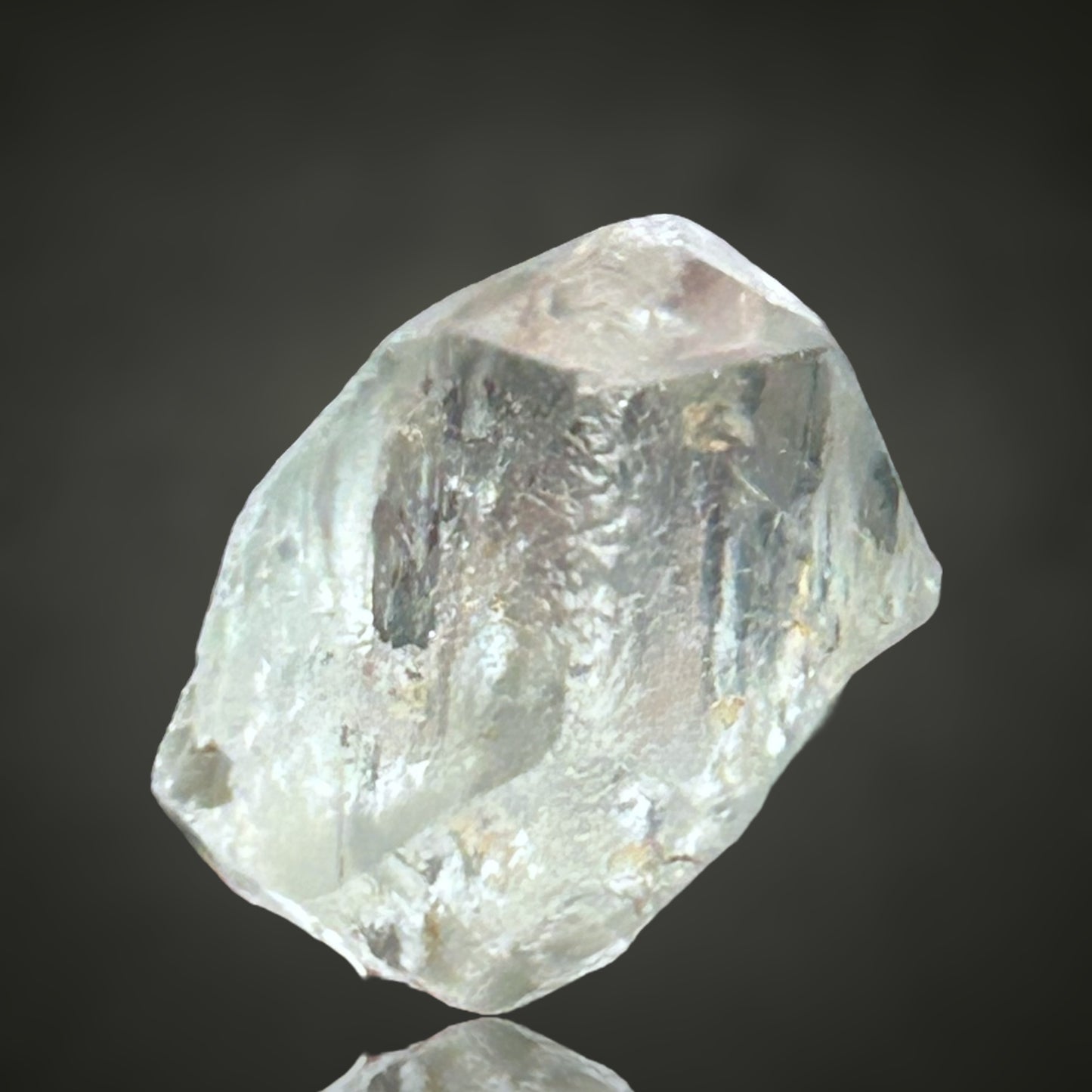 Topaz - Virgem da Lapa, Brazil