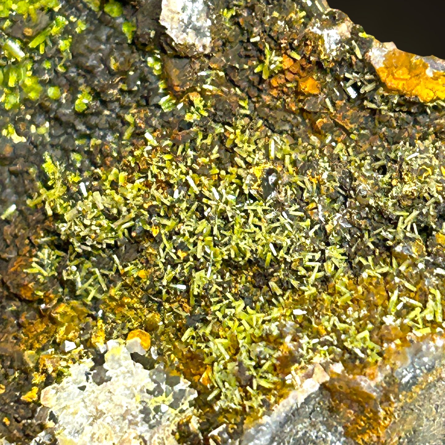 Pyromorphit - Grube Katzenpfad, Rheinland-Pfalz, Deutschland