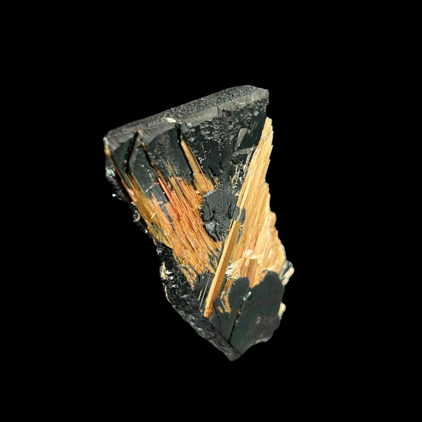 Hematite, Rutile - Novo Horizonte, Brazil