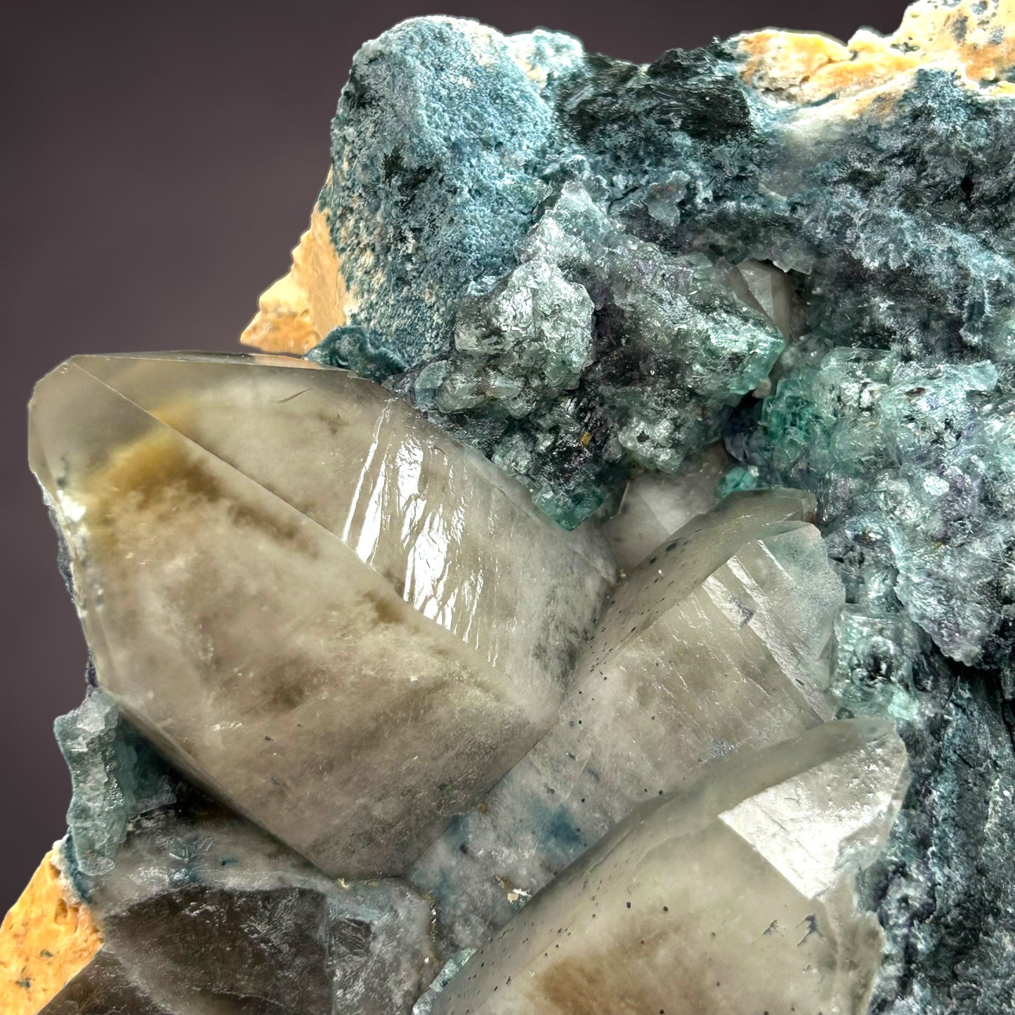 Phantomquartz & Fluorit/e & Ilmenite - Erongo, Namibia