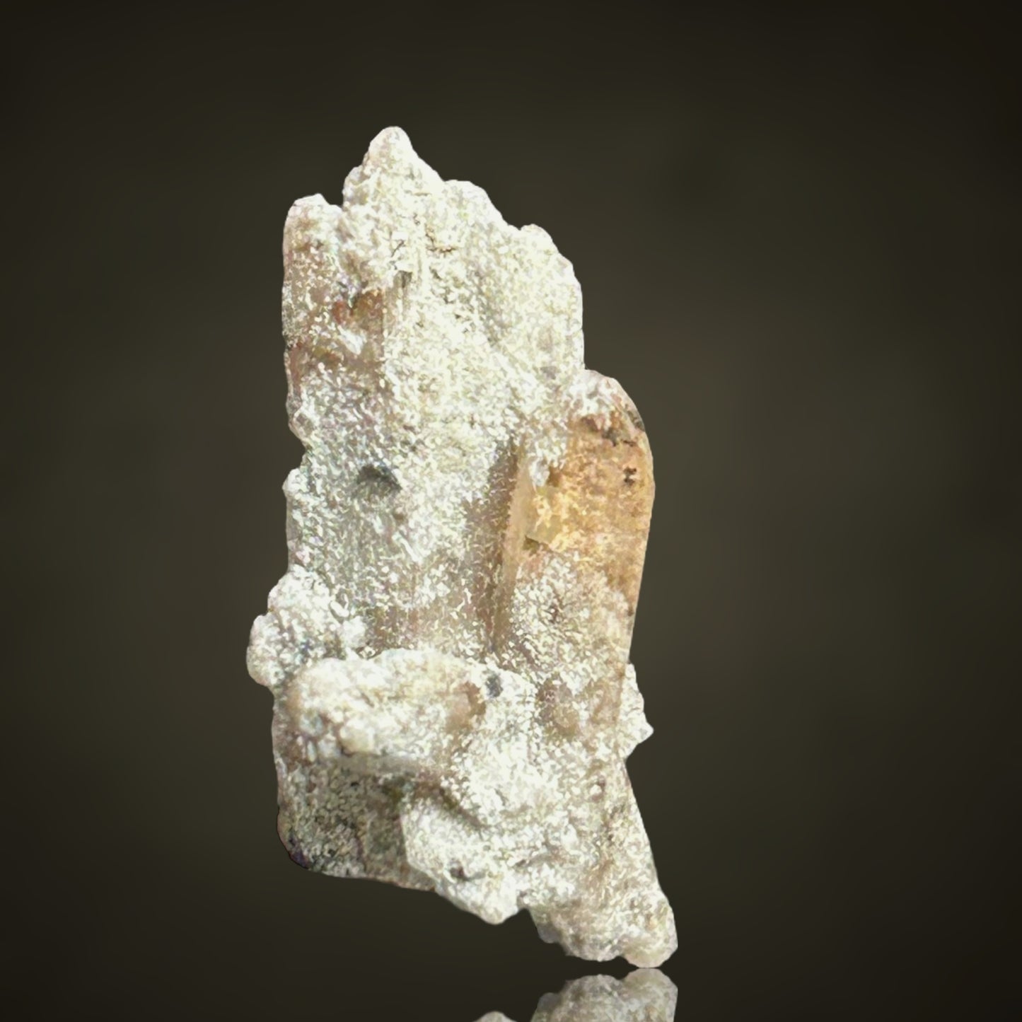 Topaz, Rhyolite - Maynard Claim, Utah, USA