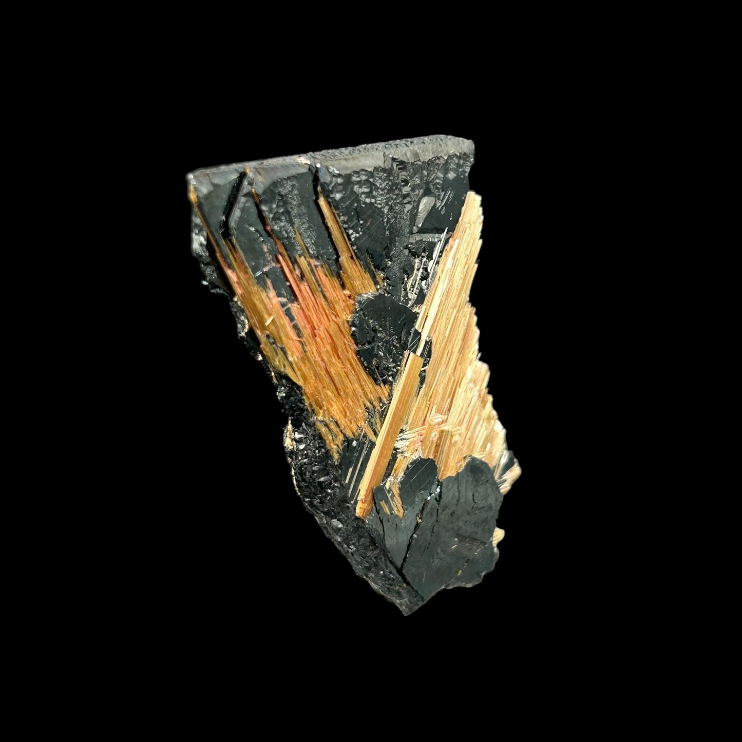 Hematite, Rutile - Novo Horizonte, Brazil