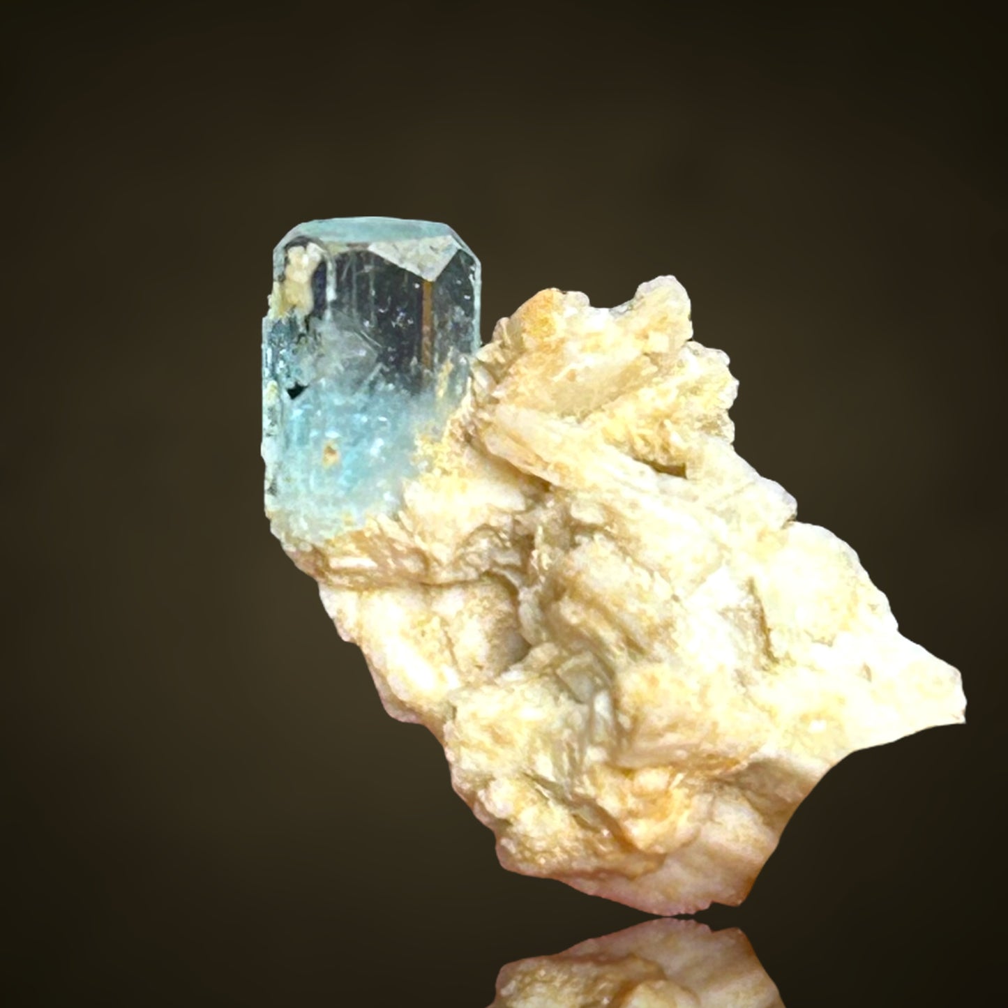 Aquamarin/e, Orthoclas/e - Erongo, Namibia