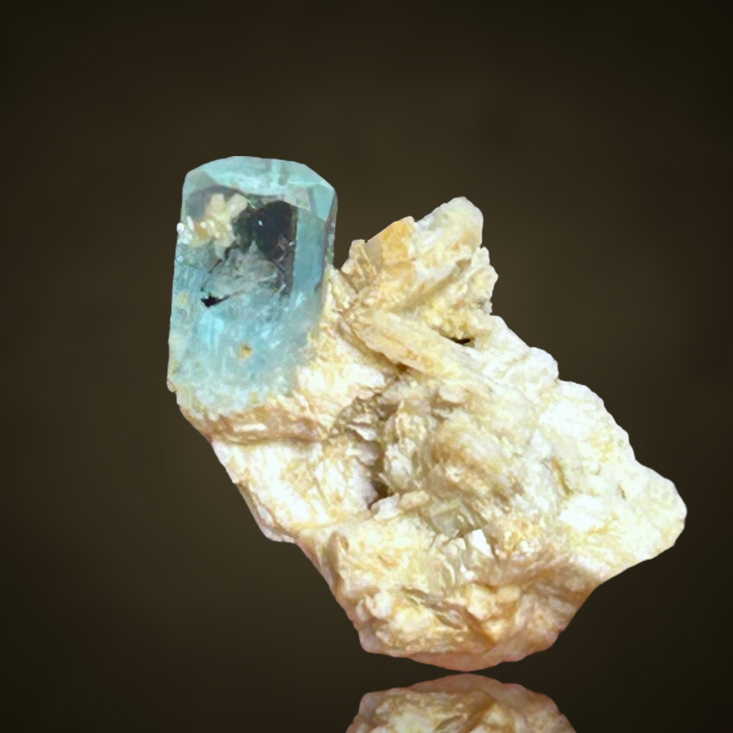 Aquamarin/e, Orthoclas/e - Erongo, Namibia