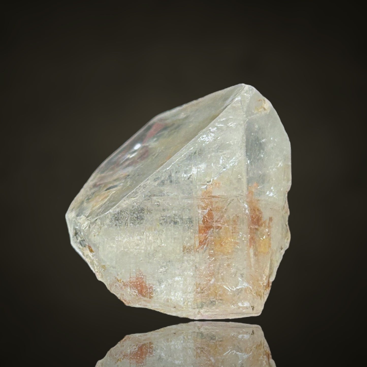 Topaz - Virgem da Lapa, Brazil