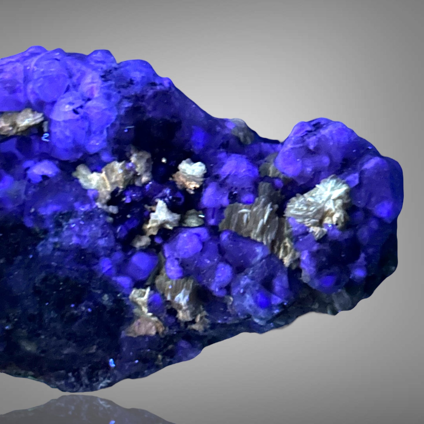 Fluorite, Zinnwaldite, Hyalite - Erongo, Namibia