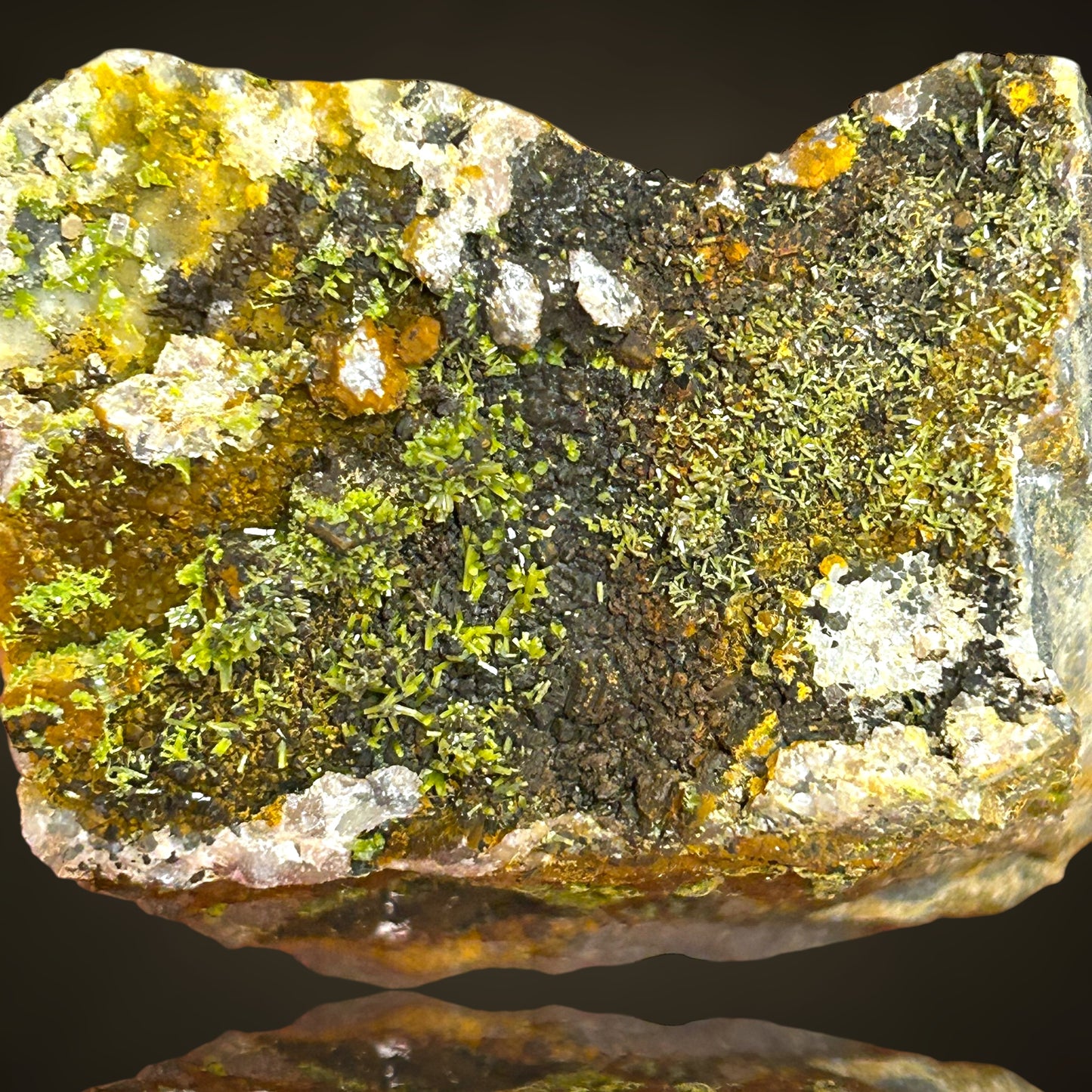 Pyromorphit - Grube Katzenpfad, Rheinland-Pfalz, Deutschland