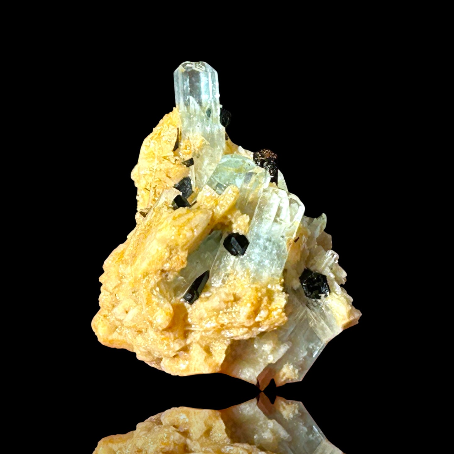 Aquamarin/e, Orthoclas/e - Erongo, Namibia