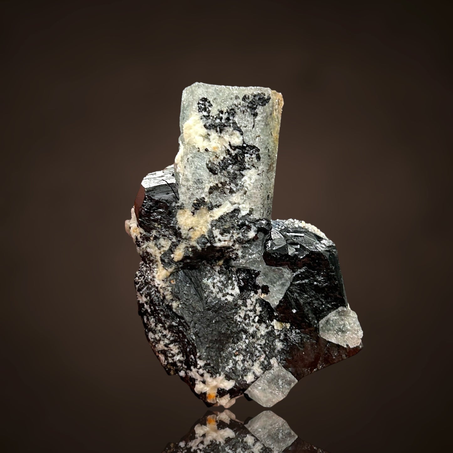 Aquamarine, Schorl, Hyalite - Erongo, Namibia