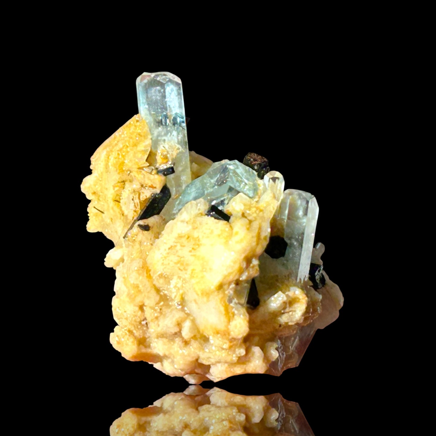 Aquamarin/e, Orthoclas/e - Erongo, Namibia