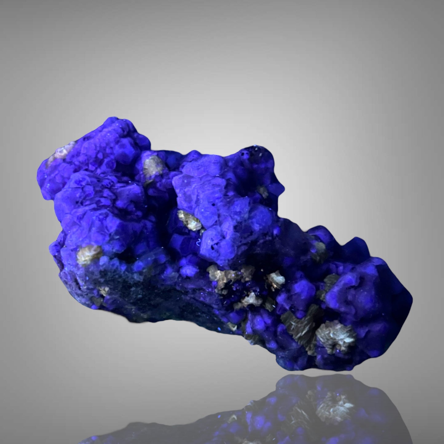 Fluorite, Zinnwaldite, Hyalite - Erongo, Namibia