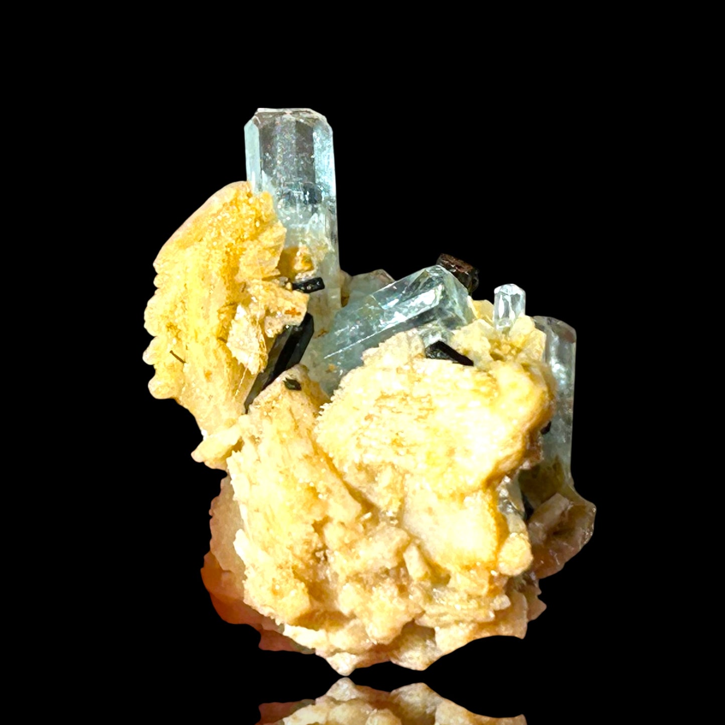Aquamarin/e, Orthoclas/e - Erongo, Namibia
