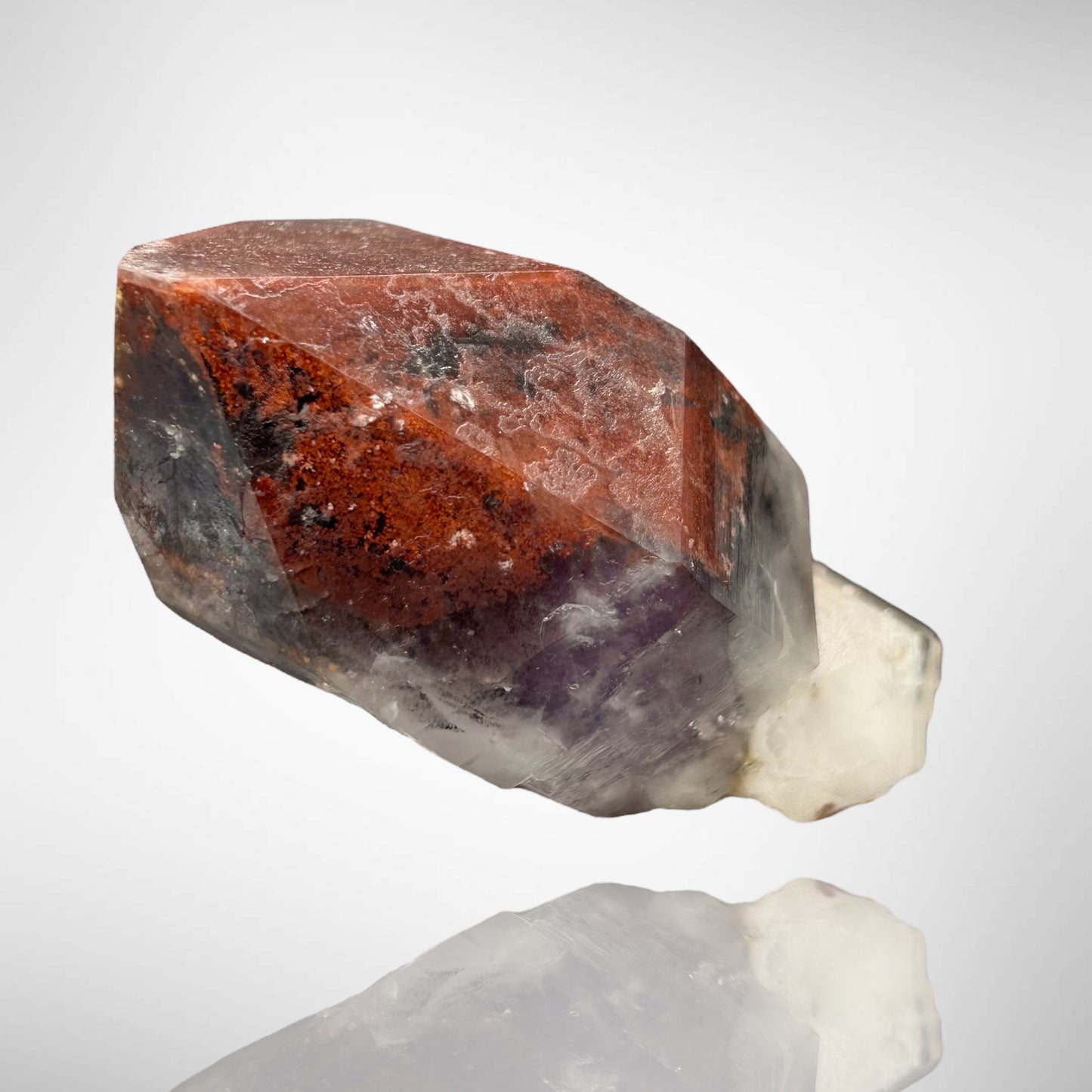 Amethystscepter with Hematite phantom - Orange River, RSA