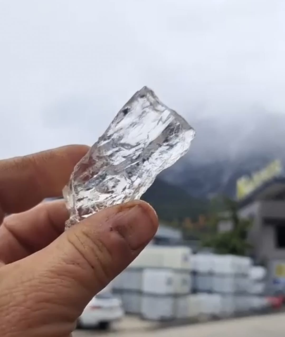 Phenakite *Premium facetgrade* - Nigeria